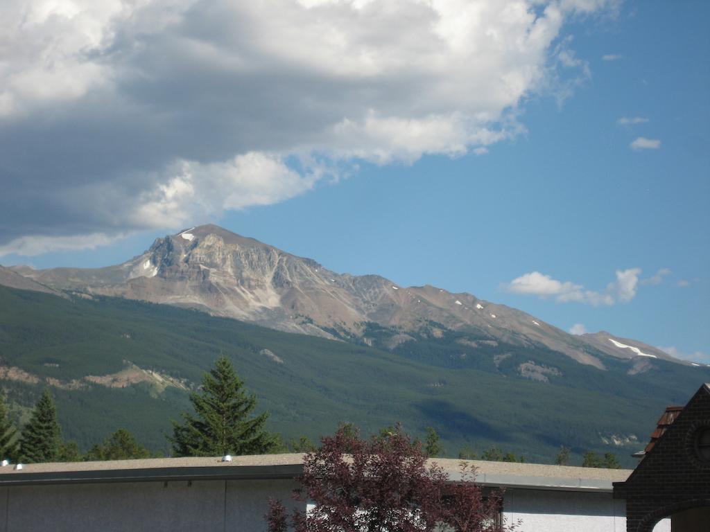 Guest house Four Cedars